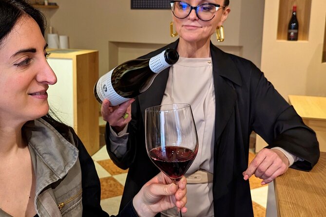 Guided Food Tour with Wine Tasting in Verona - Finishing with Pandoro or Risini