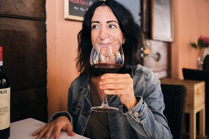 Guided Food Tour with Wine Tastings in Genoa - Two local wines at Cantine di Colombo