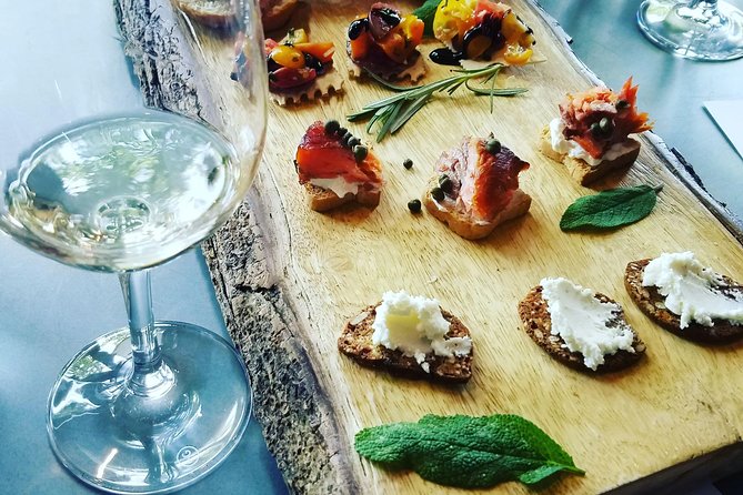 Healdsburg Small-Group Food and Wine Walking Tour - Journeyman Meat Co. brings Italian-American flavor