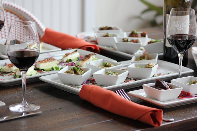 Healdsburg Wine and Food Pairing Guided Walking Tour - Key points to know before booking