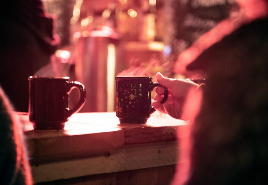 Heidelberg: Sightseeing Boat Tour with Mulled Wine - Quick points to know