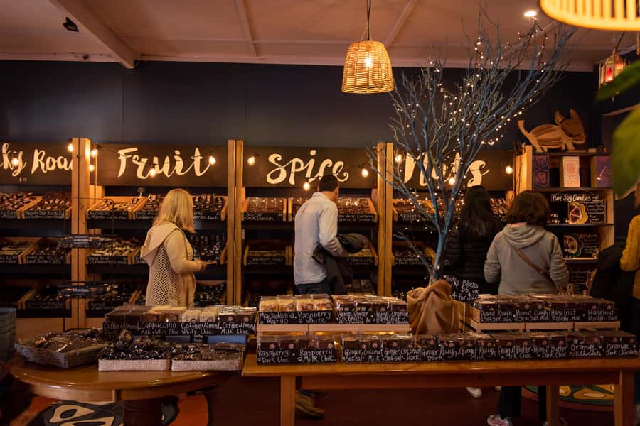 Hidden Gems Margaret River: Authentic Wine & Farm Experience - Pickup and the seven-hour rhythm