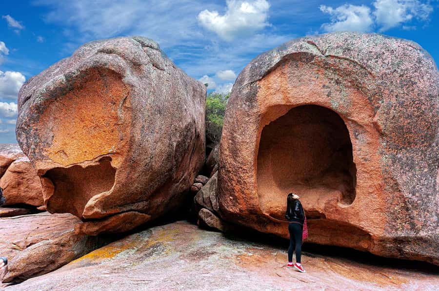Hobart: Wineglass Bay, Freycinet Park, and Richmond Tour - What to bring and how to judge the value
