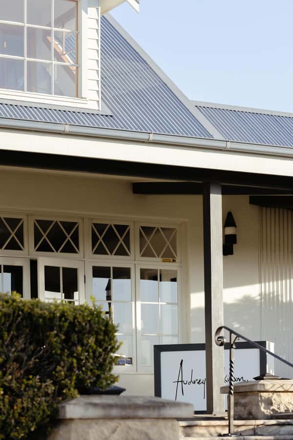 Hunter Valley: Wine Tour with 2-Course Lunch, Choc & Cheese - Who will enjoy this Hunter Valley tour?