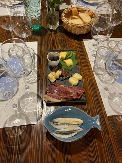 Hvar: Hvar Wine Tasting Experience - Group size, pace, and practical comfort