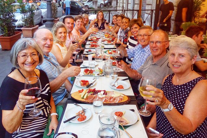 Jewish Ghetto & Piazza Navona: Food, Wine & Sightseeing Rome Tour - Largo Argentina and the final sweets