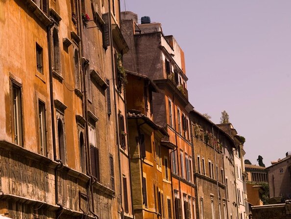 Jewish Ghetto & Piazza Navona: Food, Wine & Sightseeing Rome Tour - Beginning in the Antico Quartiere Ebraico