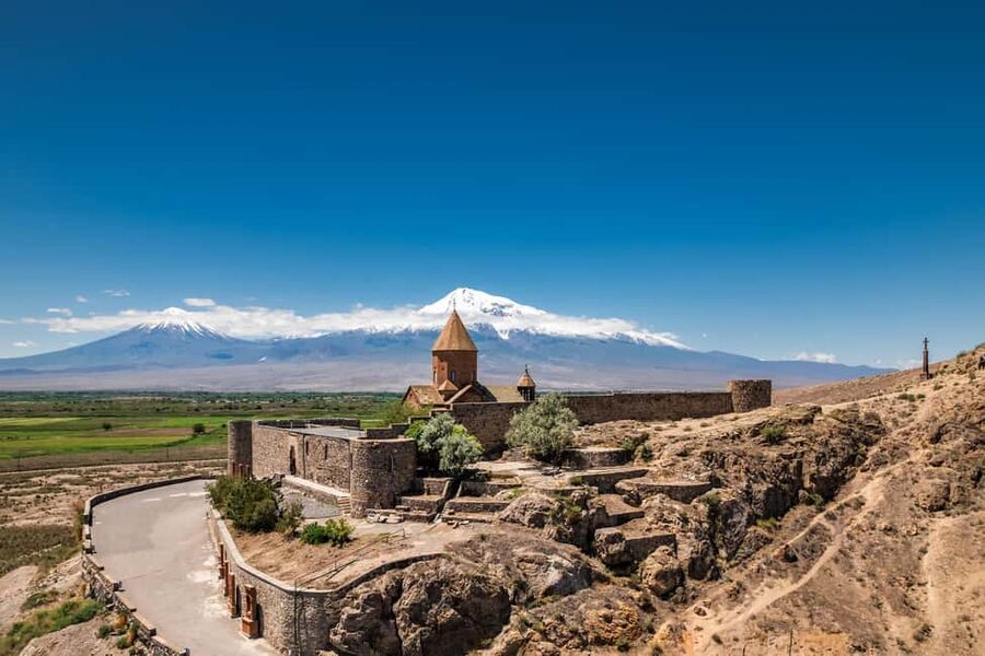 Khor Virap, Noravank and Birds' Cave Trip with Wine Tasting - Why this southern Armenia day trip works