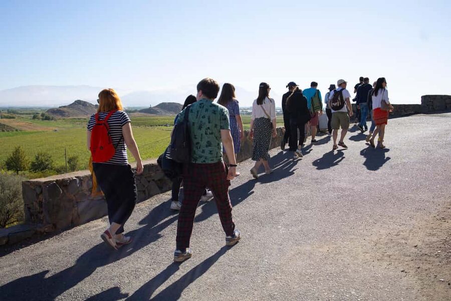 Khor Virap, Noravank and Birds' Cave Trip with Wine Tasting - Wine tasting in Areni