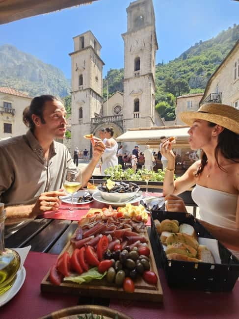 Kotor: Private Walking Tour with Wine and Food Tasting - Forty-five minutes inside UNESCO-listed Kotor