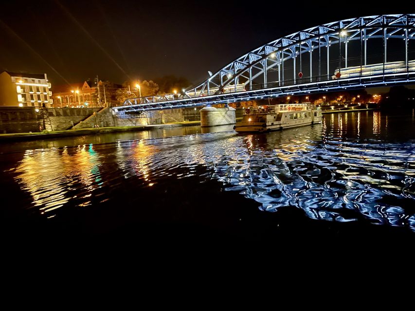 Krakow: Evening Cruise with a Glass of Wine - Key points to know before you book