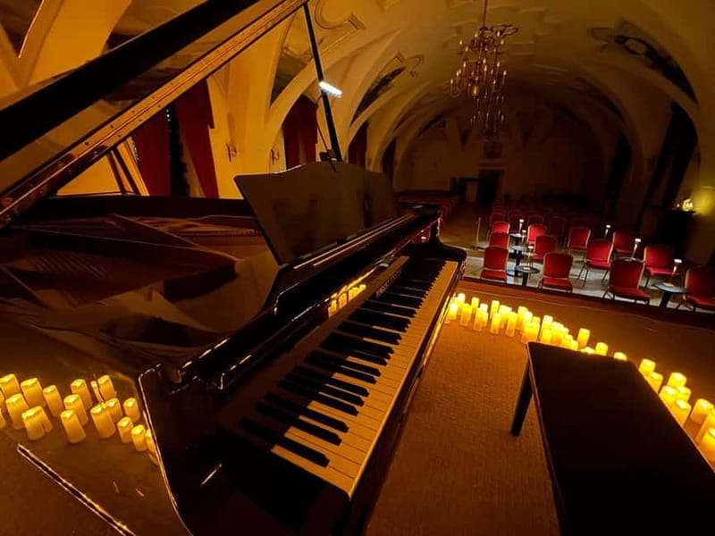 Krakow: Piano Trio Chopin & Friends Concert VIP with Wine - At a glance