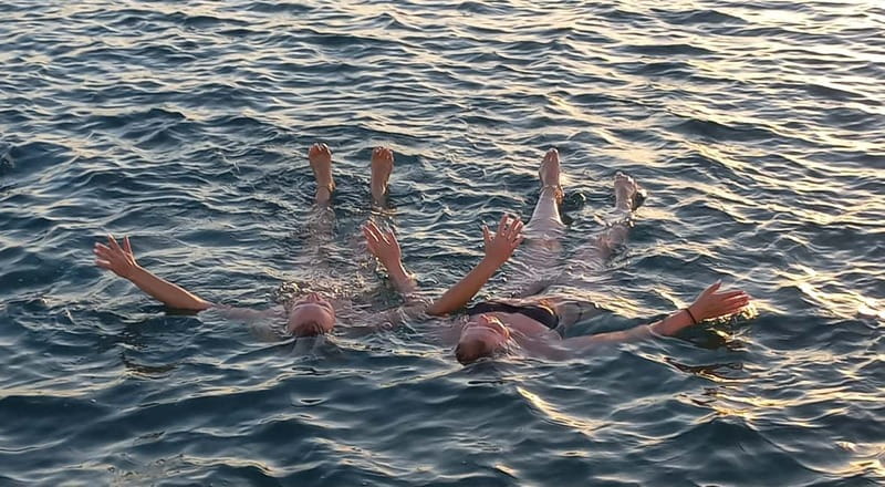 Larnaca: Sunset Cruise with Unlimited Wine & Beers - What the atmosphere is really like