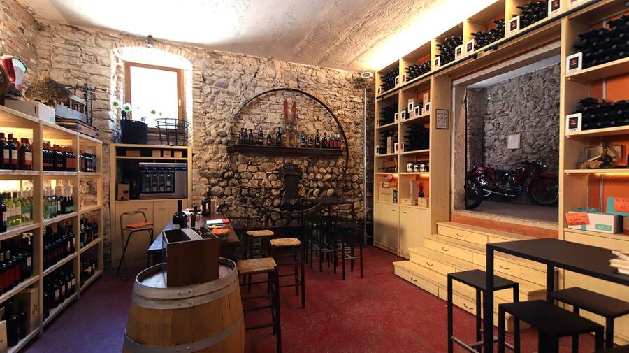 Lazise: Historical Center Wine Tasting Tour - The Stories Behind the ZF4 Cellar