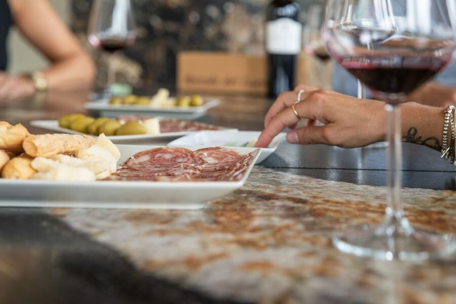 Lazise: Vineyard Tour and Organic Wine Tasting - Key Points at a Glance