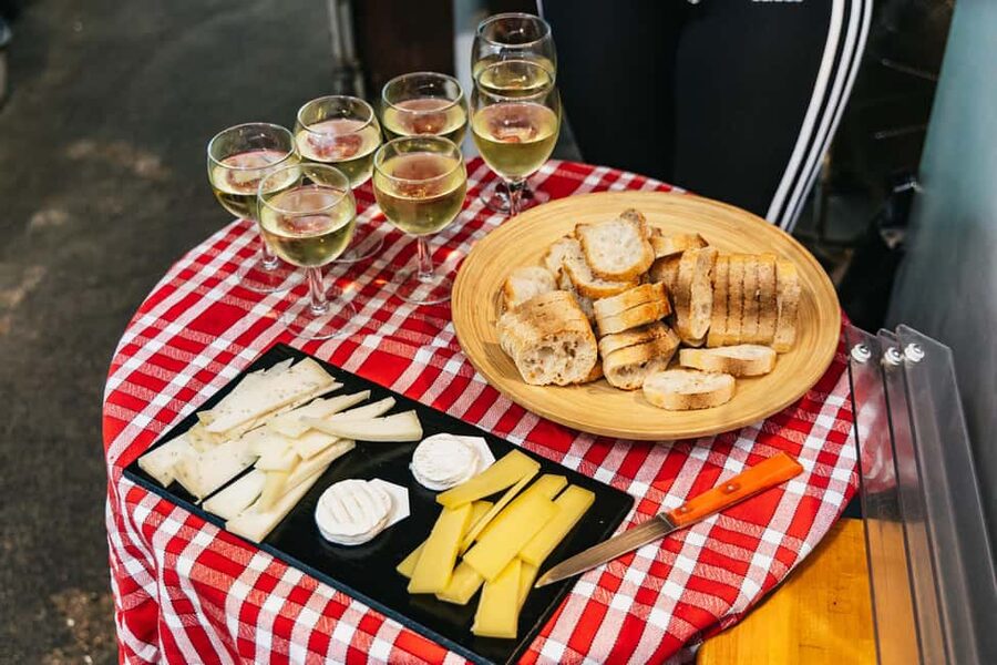 Le Marais Walking Food Tour with Cheese, Wine & Pastries - Starting beside Le Repaire de Bacchus
