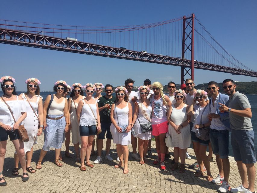 Lisbon: 1-Hour Beer, Sangria or Wine Bike Sightseeing Tour - Craft Beer, Sangria, Wine, and Nonalcoholic Drinks