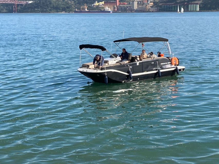 Lisbon: Boat Tour with Champagne - Sunset, Wind, and Comfort on the Water