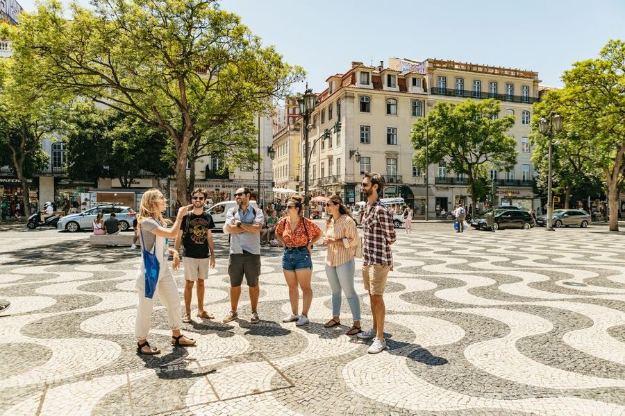 Lisbon: Food and Wine Small Group Walking Tour - Vinho Verde and the first taste of Portugal