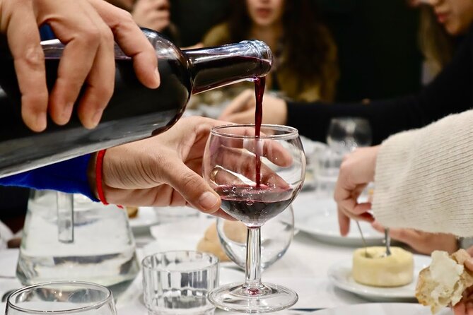 Lisbon Food Tour with 10+ Tastings of Local Delicacies & Wines - São Jorge Castle and the upper city