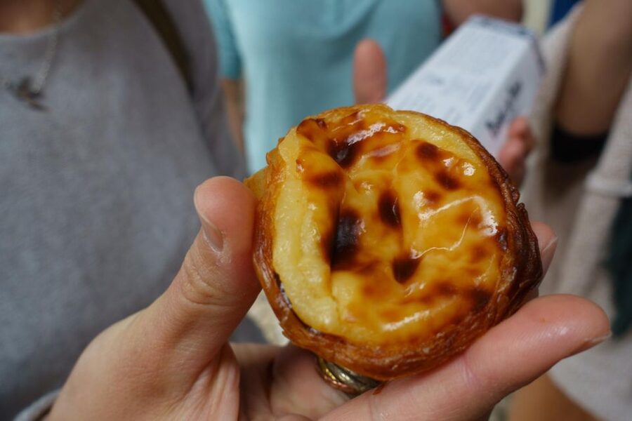 Lisbon: Guided Food and Wine Tasting Tour - Ginjinha first, the Lisbon way