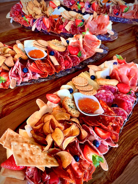 Lisbon: Premium Wine and Tapas Tasting Session - The sommelier makes or breaks the session