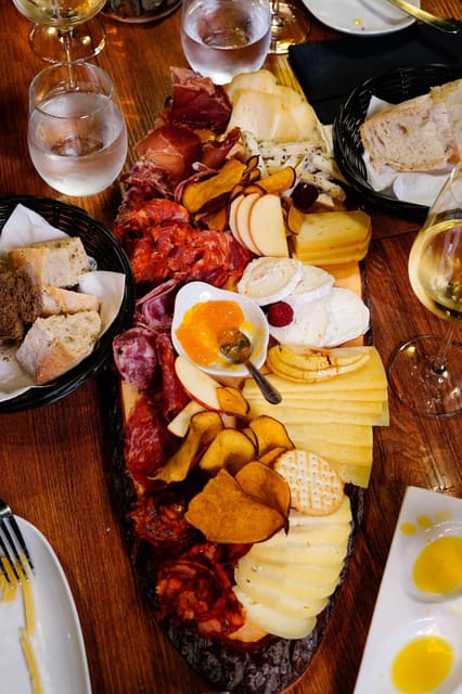 Lisbon: Premium Wine and Tapas Tasting Session - Who will enjoy this tasting most?