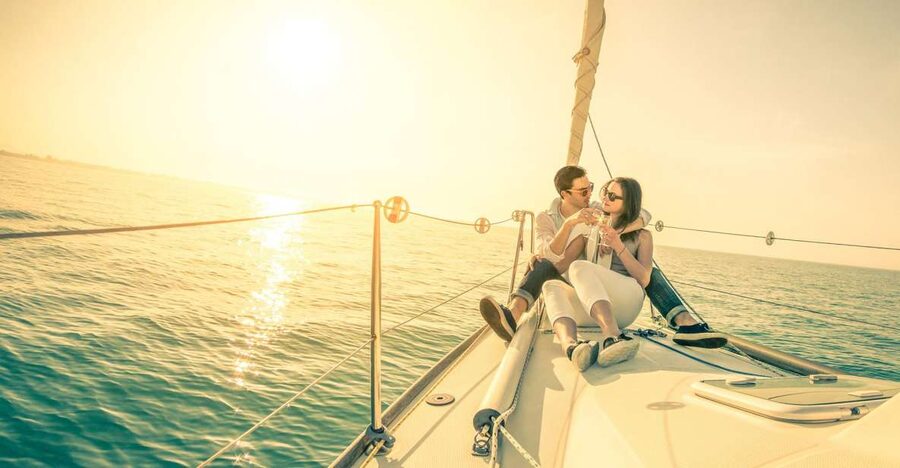 Lisbon: Private Sunset Sailing Tour with Champagne - Who should book this sunset sail?