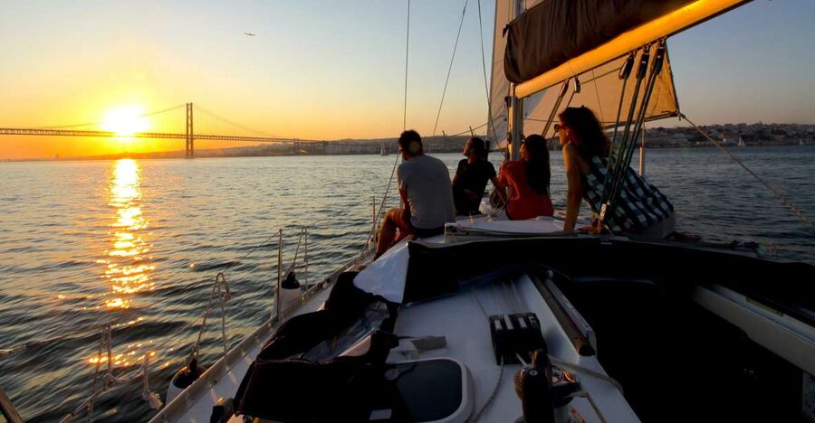 Lisbon: Sailing Tour with Wine and Snacks - Starting at Doca de Alcântara