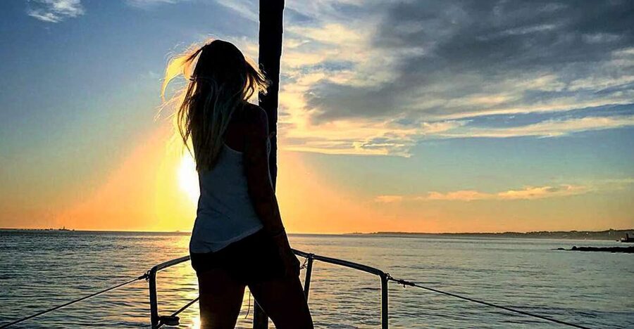 Lisbon: Sunset Sailing Cruise with Wine - Key points to know before sailing