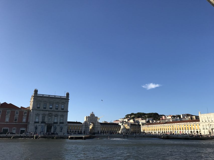 Lisbon Sunset Sailing – Small Group (max 10) Wine & History - Wine, Sunset, and the Pace of the Evening