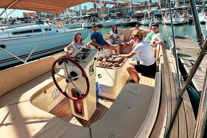 Lisbon: Vinho Verde Wine Premium Boat Experience - Belém’s monuments from the river