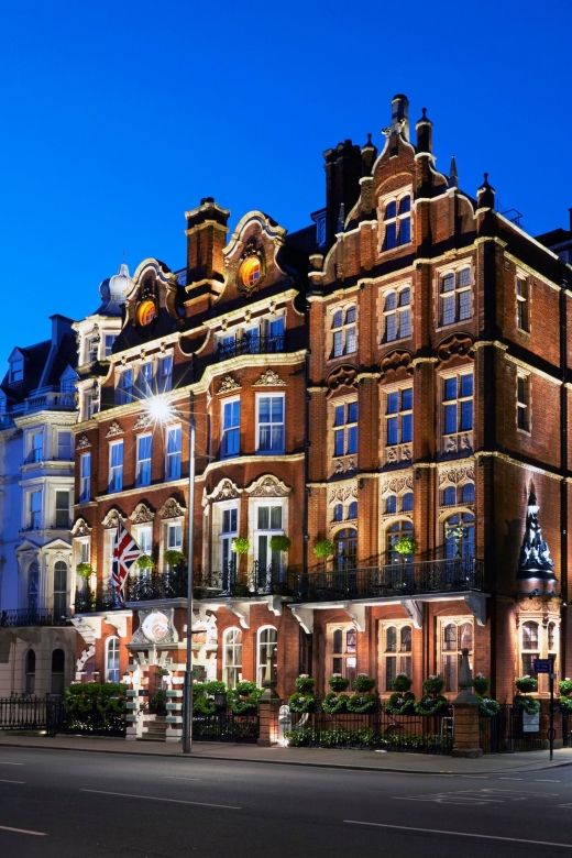 London: Afternoon Tea at The Milestone with Champagne Option - The tea service and the first course