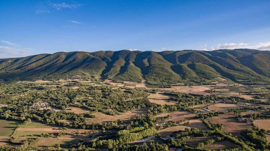 Luberon: Full-Day Wine Tour from Marseille - Key points at a glance