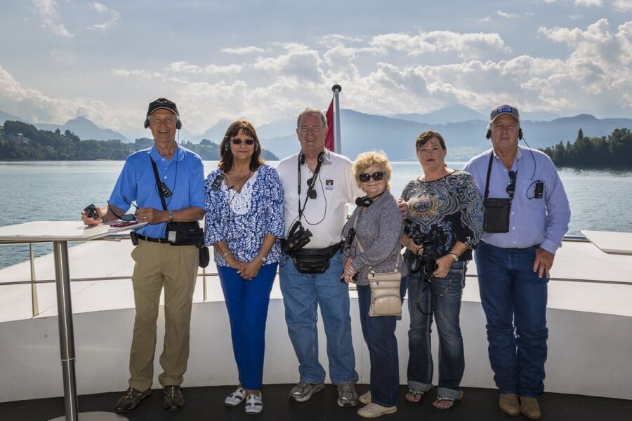 Lucerne: Walking and Boat Tour with Cheese & Wine Tasting - Chapel Bridge and the first look at old Lucerne