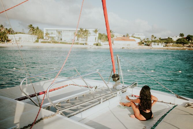 Luxury Champagne and Lobster Sail to Boca Catalina - Starting near Lucy’s in Oranjestad