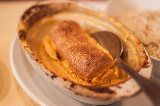 Lyon Old Town Food Tour with 6 French Delicacies & Fine Wine - Place Bellecour and the secret Voisin sweet
