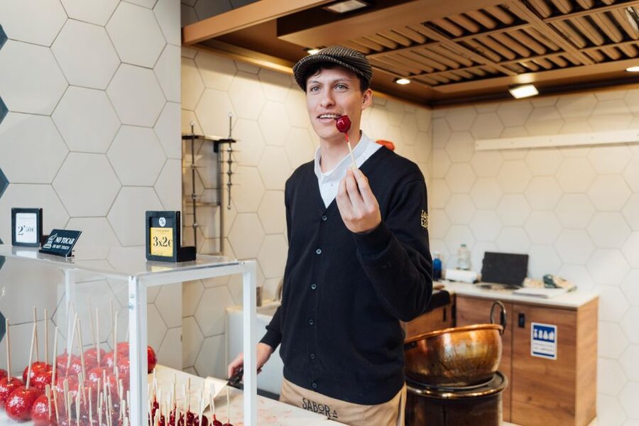 Madrid Guided Food Tour with Tapas and Spanish Wine - Should you book the Madrid tapas tour?