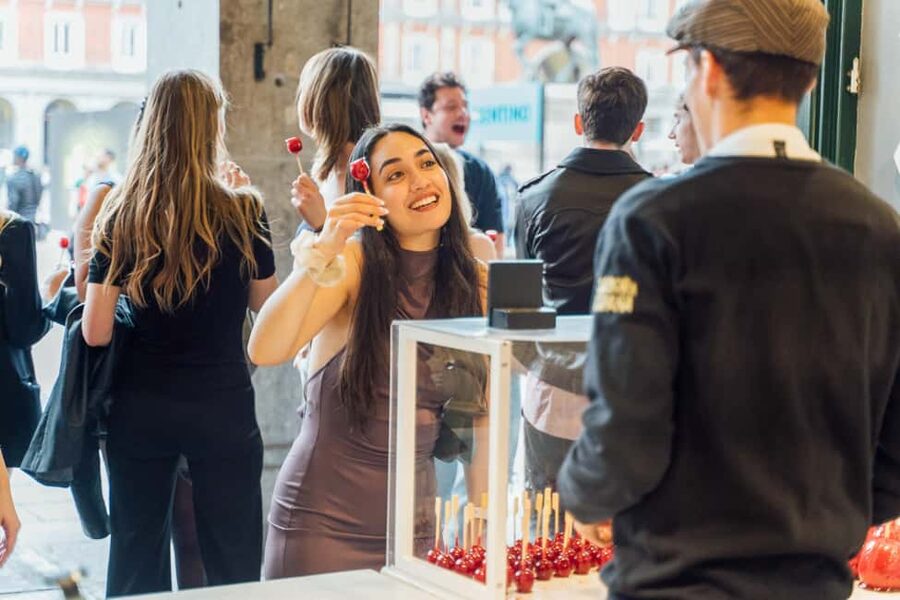 Madrid Guided Food Tour with Tapas and Spanish Wine - El Madrid de los Austrias and the walk to Plaza Mayor