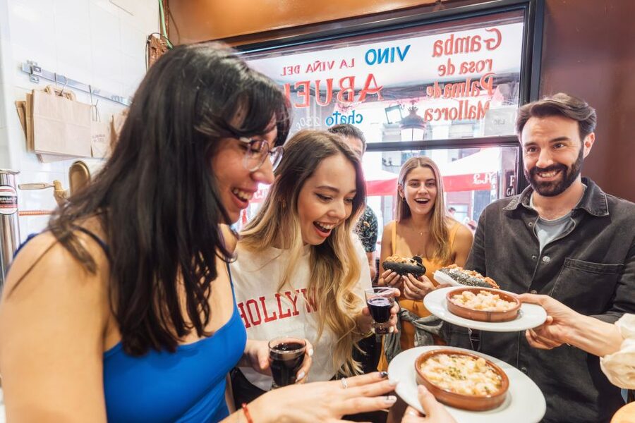 Madrid Guided Food Tour with Tapas and Spanish Wine - What the $96 price really covers