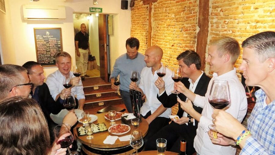 Madrid: Iberico Ham and Spanish Wine Small-Group Food Tour - How the timing works in a Madrid itinerary