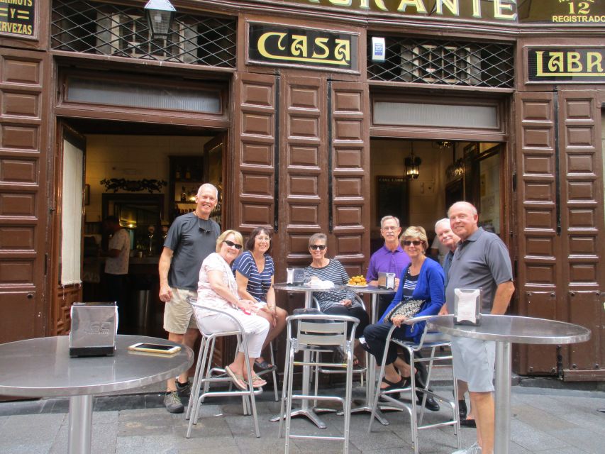 Madrid: Old Madrid Walking Food and Wine Tour - What the guide adds to the food
