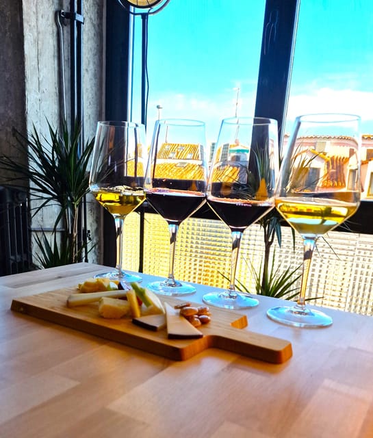 Madrid: Wine Tasting Experience with 4 Spanish Wines - Tapas make the tasting more useful