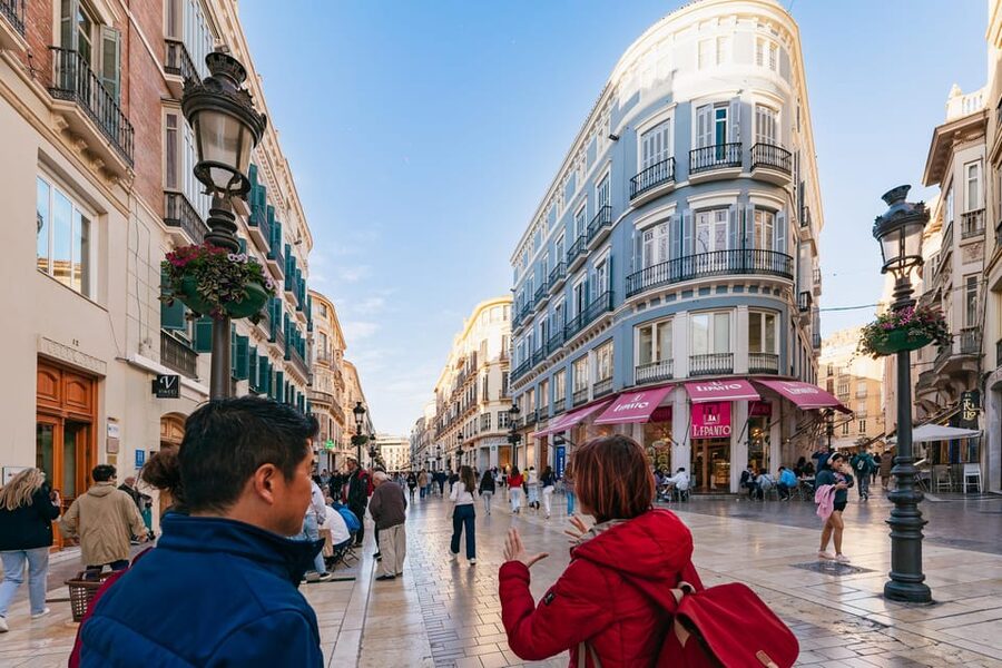 Málaga: Traditional Andalusian Tapas and Wine Tour - Why local venues are worth the $73 price