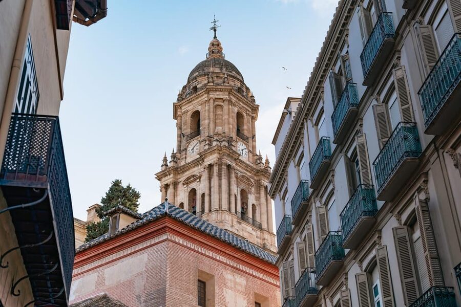 Málaga: Traditional Andalusian Tapas and Wine Tour - Timing, pace, and practical planning