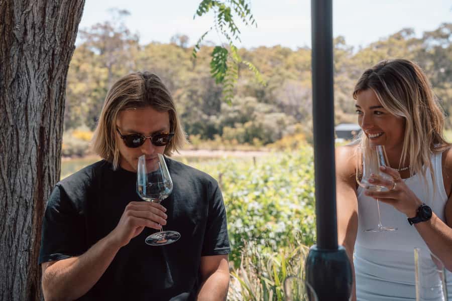 Margaret River: Boutique Wine Tour w. Blind Tasting + Lunch - The scenic vineyard, cheese, and final brewery