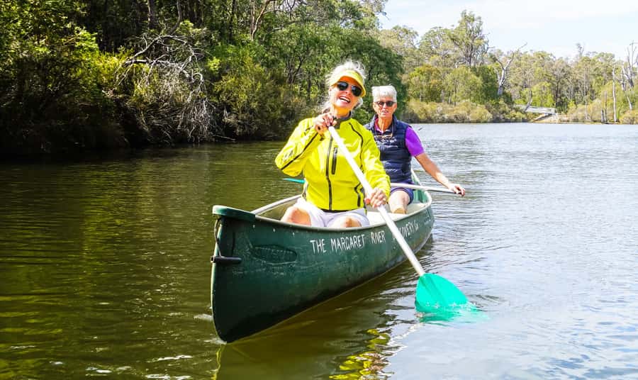 Margaret River: Guided Canoe & 4x4 Tour with Lunch & Wine - Coffee and coastal air at Gnarabup