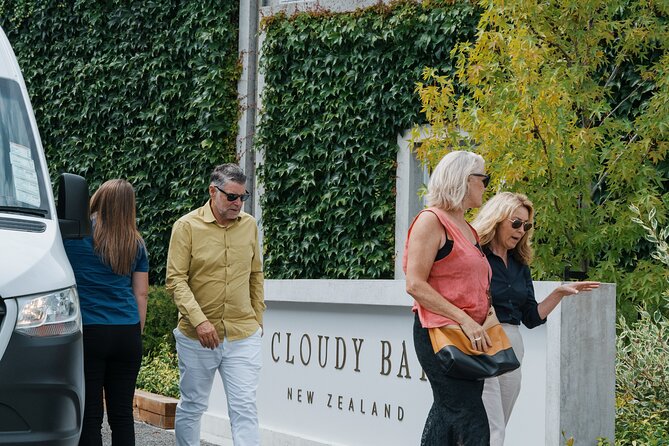 Marlborough Afternoon Wine Tour with Tastings - Group size, comfort, and the social side