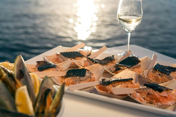 Marlborough Icons Tour - Wine tasting + Cruise - Lunch before the boat trip