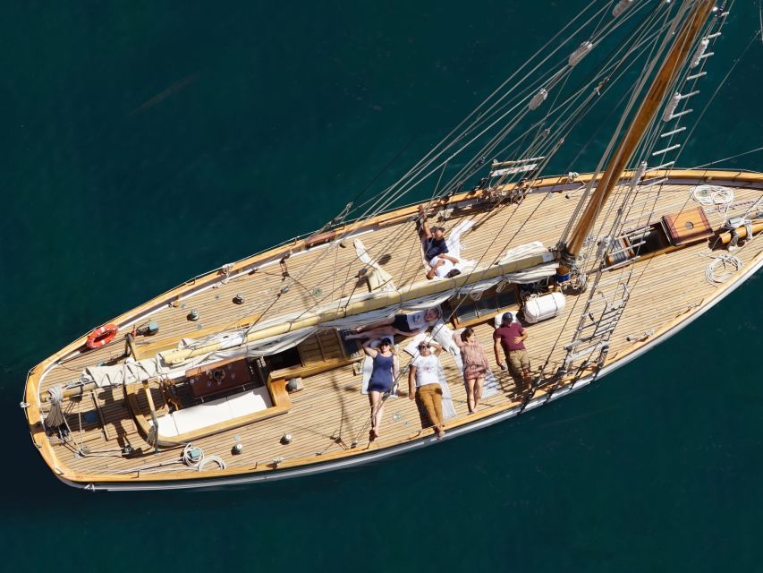 Marseille: Sailboat Cruise with Lunch, Swim & Organic Wine - Setting off from Marseille’s Old Port